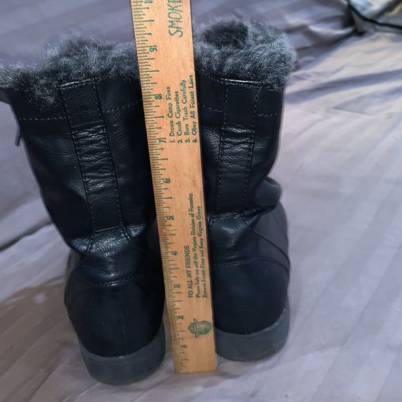 Boots - Picture 9 of 10